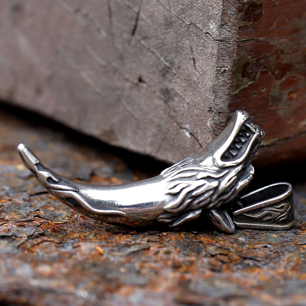 Nuova Collana con Pendente a T - Men'S Fashion Guide recensione e prezzo